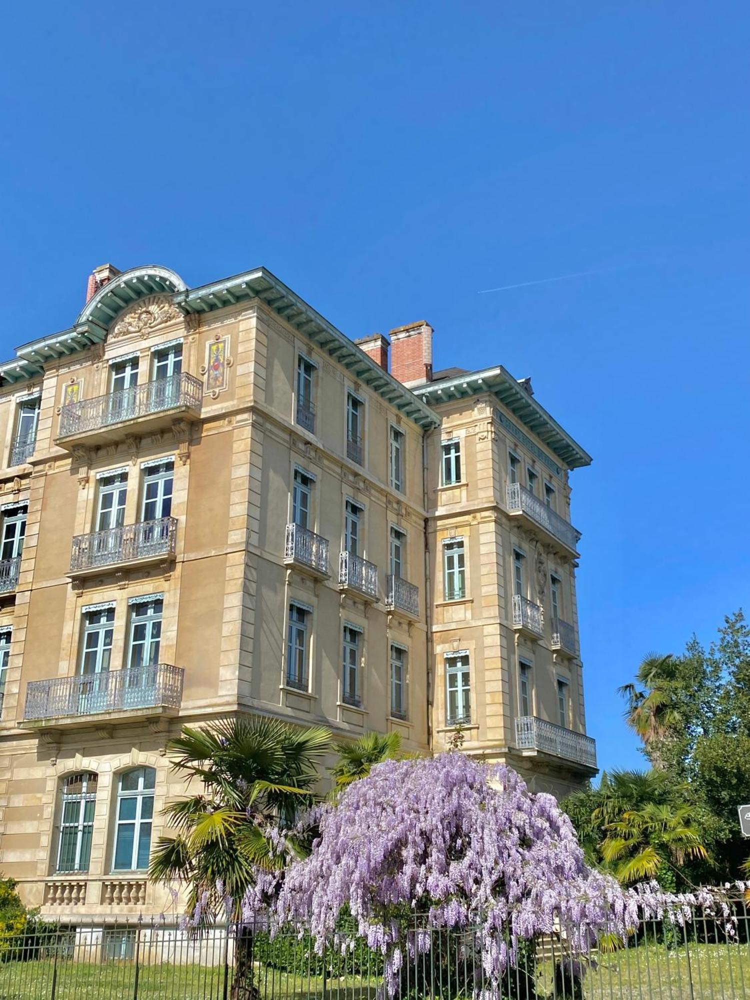 Agreable Petit Gite Avec Piscine Et Jardinet Salies-de-Béarn Kültér fotó